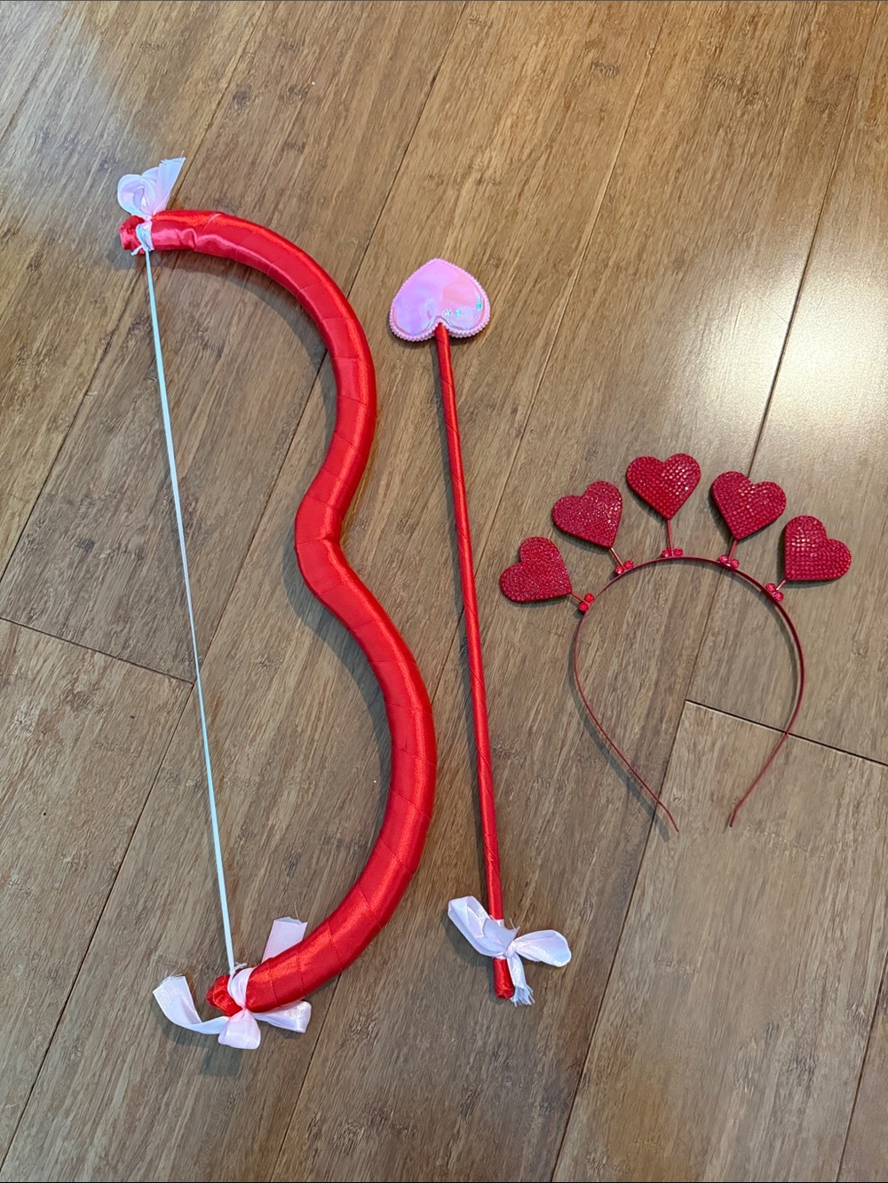 cupid accessory set